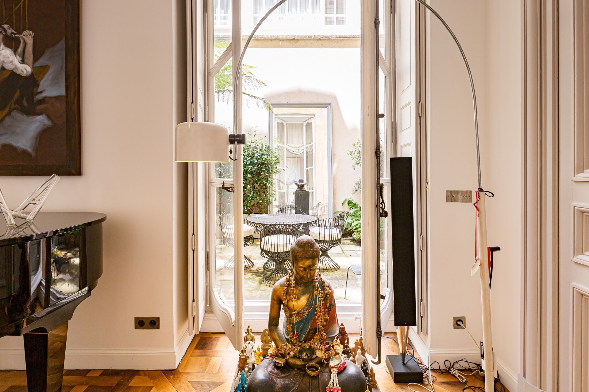 apartment 5 Rooms for sale on PARIS (75004)