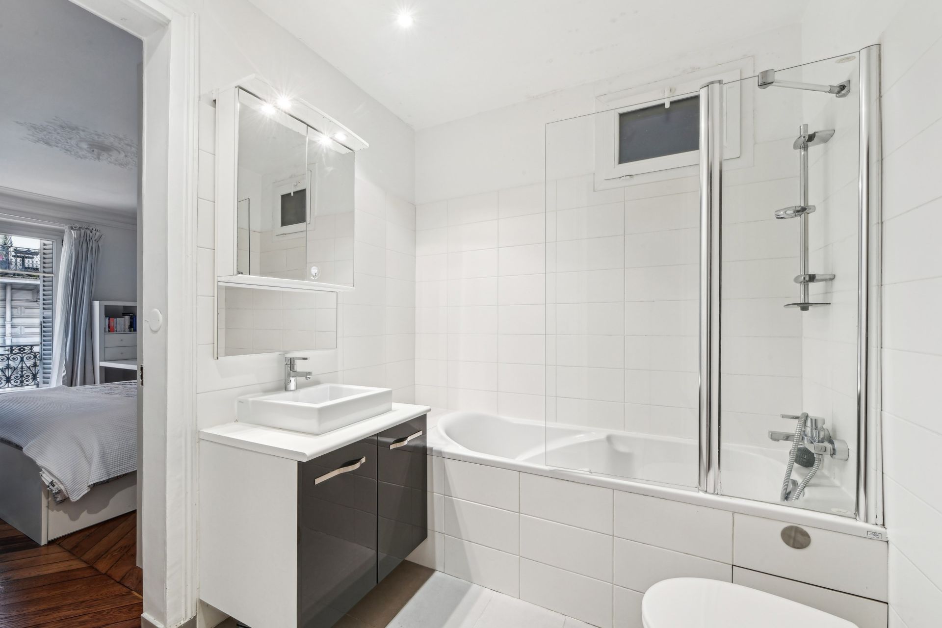 apartment 6 Rooms for sale on PARIS (75009)