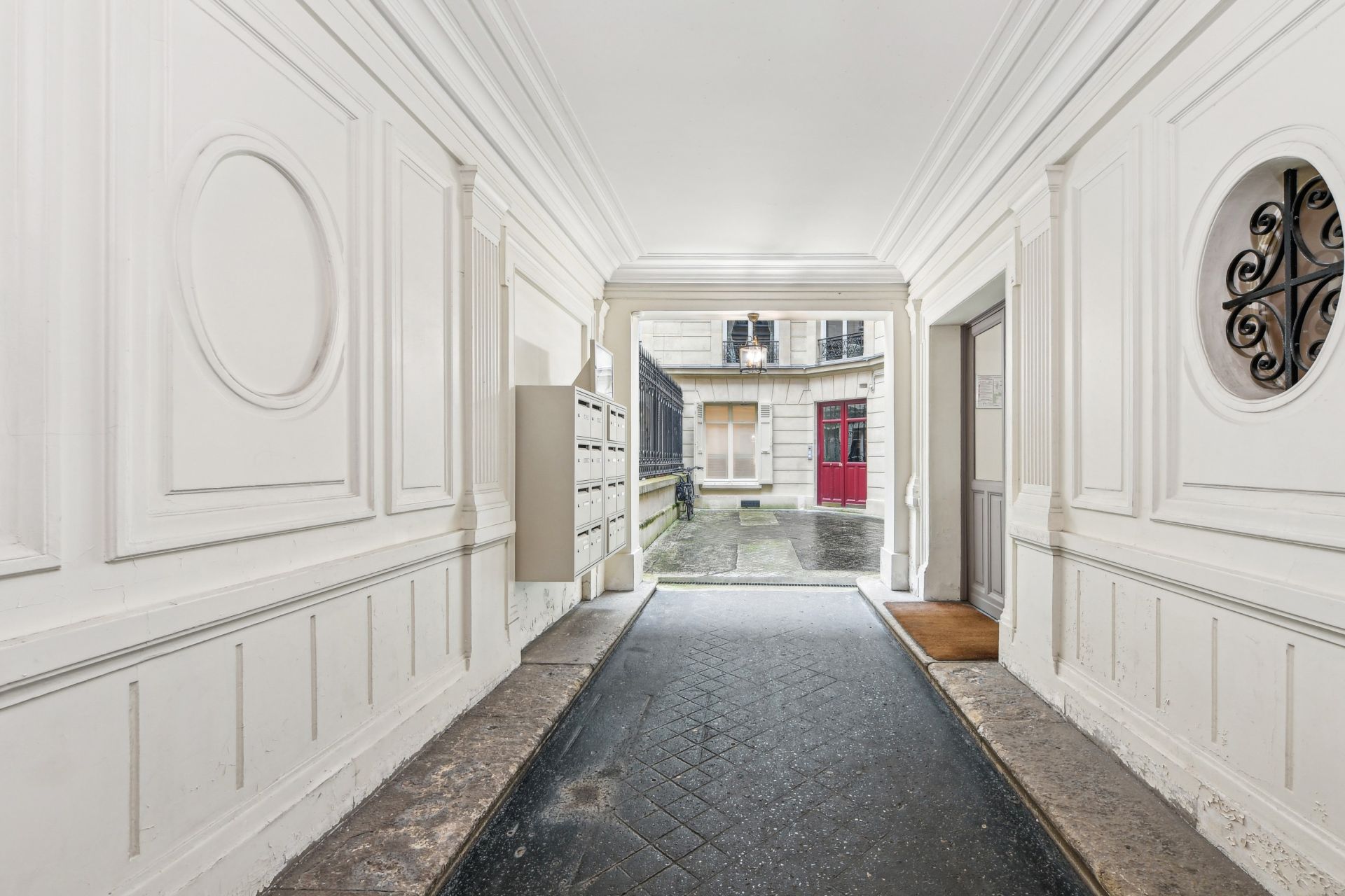 apartment 6 Rooms for sale on PARIS (75009)