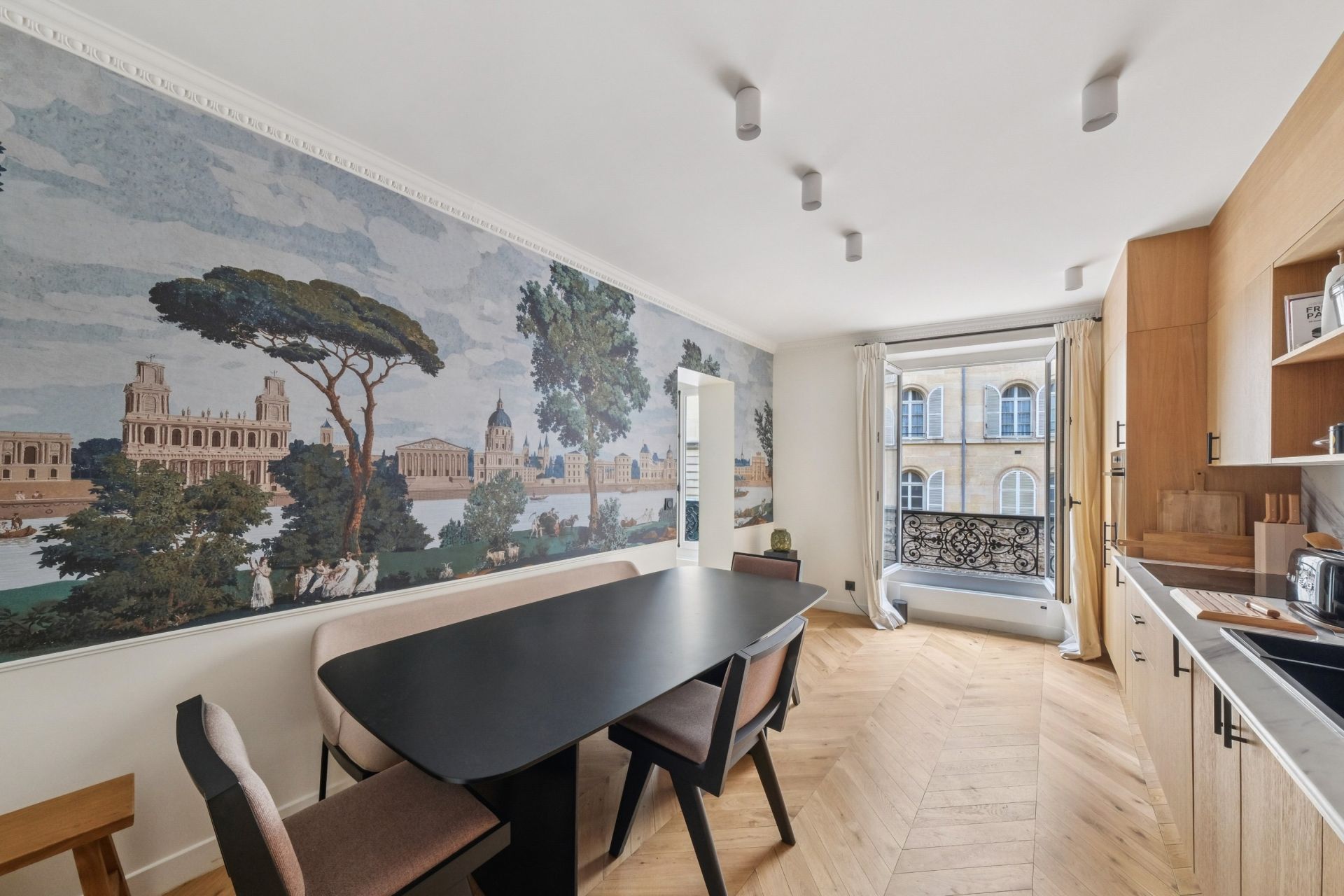 appartement 5 Pièces en vente sur PARIS (75007)