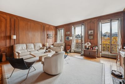 Sale Apartment Paris 8 5 Rooms 209 m²