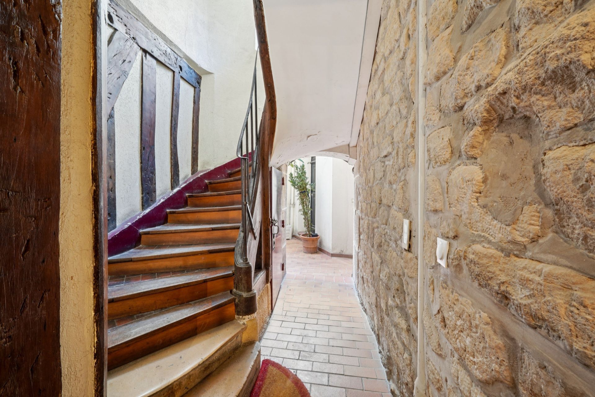 appartement 2 Pièces en vente sur PARIS (75006)