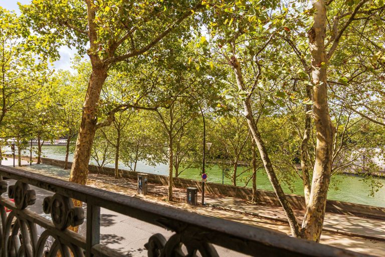 appartement 11 Pièces en vente sur PARIS (75004)