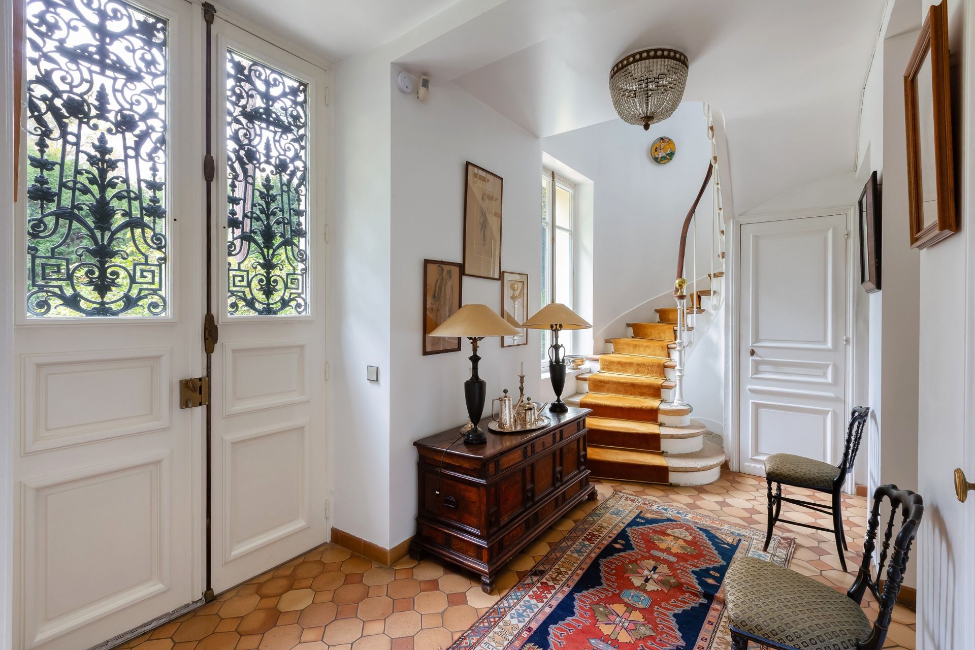 maison 12 Pièces en vente sur MARNES LA COQUETTE (92430)