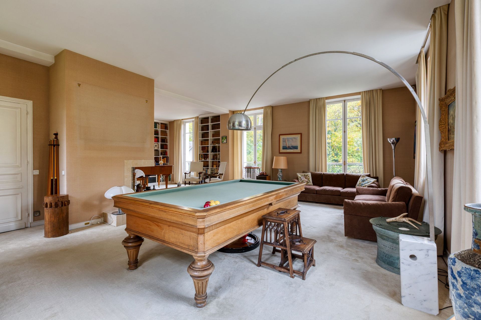 maison 12 Pièces en vente sur MARNES LA COQUETTE (92430)