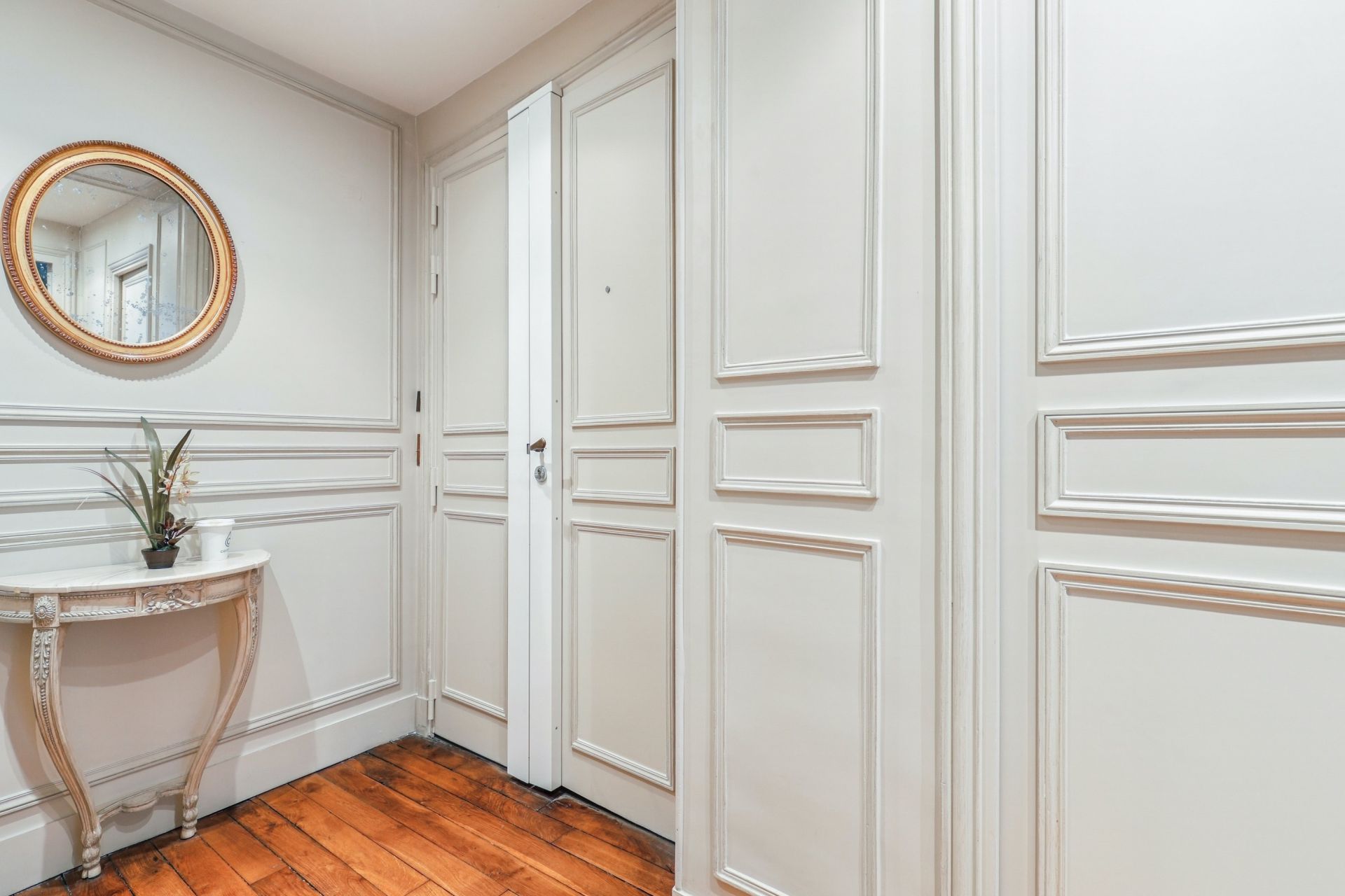 apartment 2 Rooms for sale on PARIS (75007)