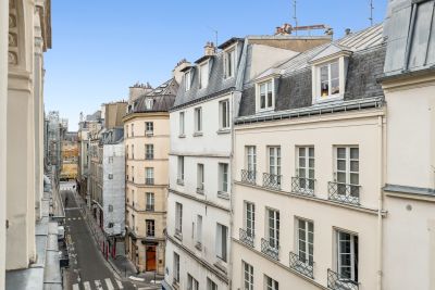 Sale Apartment Paris 7 2 Rooms 60 m²