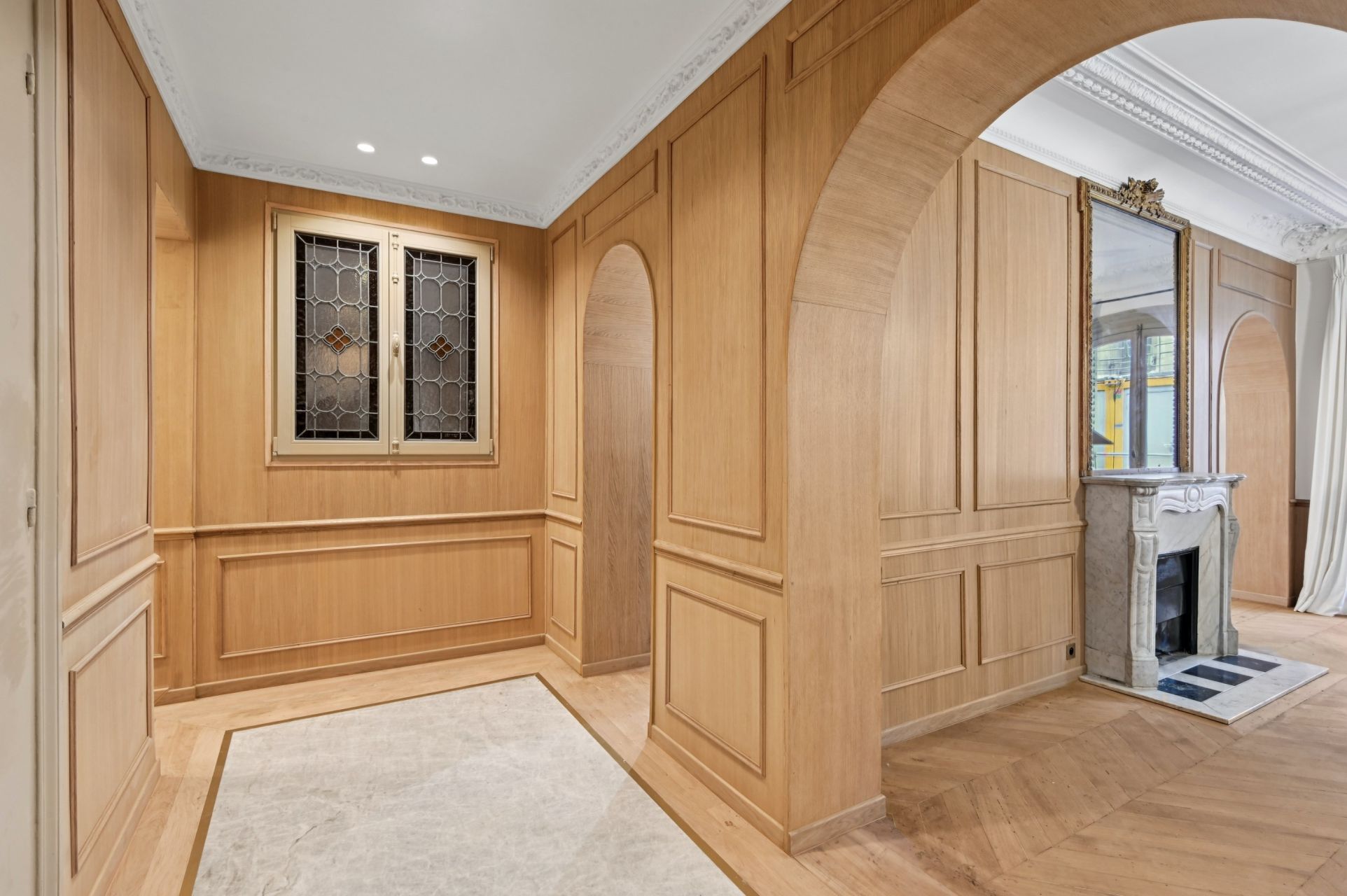 apartment 5 Rooms for sale on PARIS (75007)