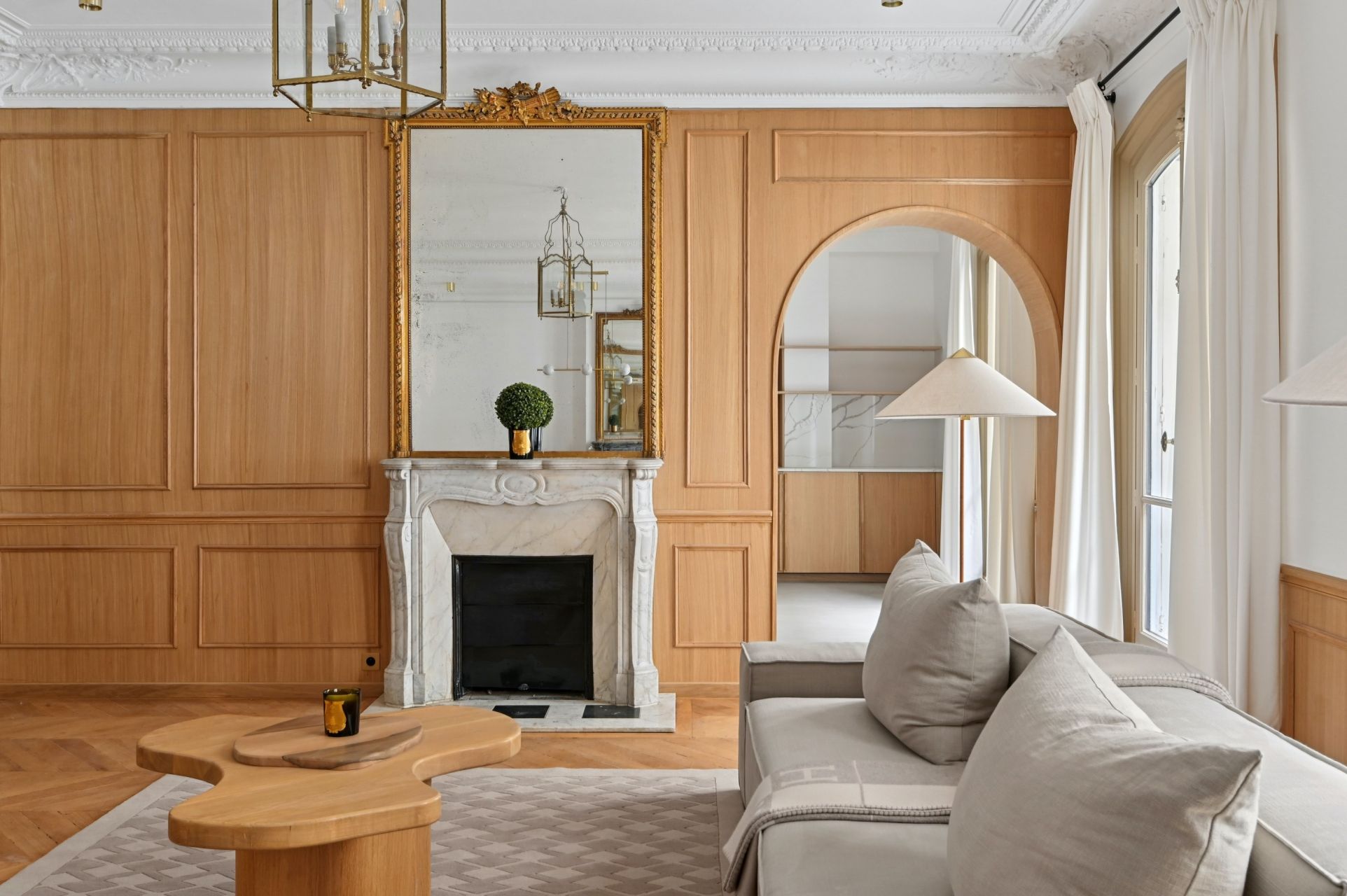 apartment 5 Rooms for sale on PARIS (75007)