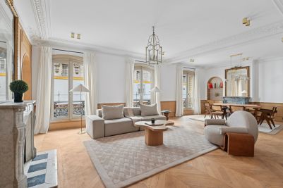 Sale Apartment Paris 7 5&nbsp;Rooms 161&nbsp;m²