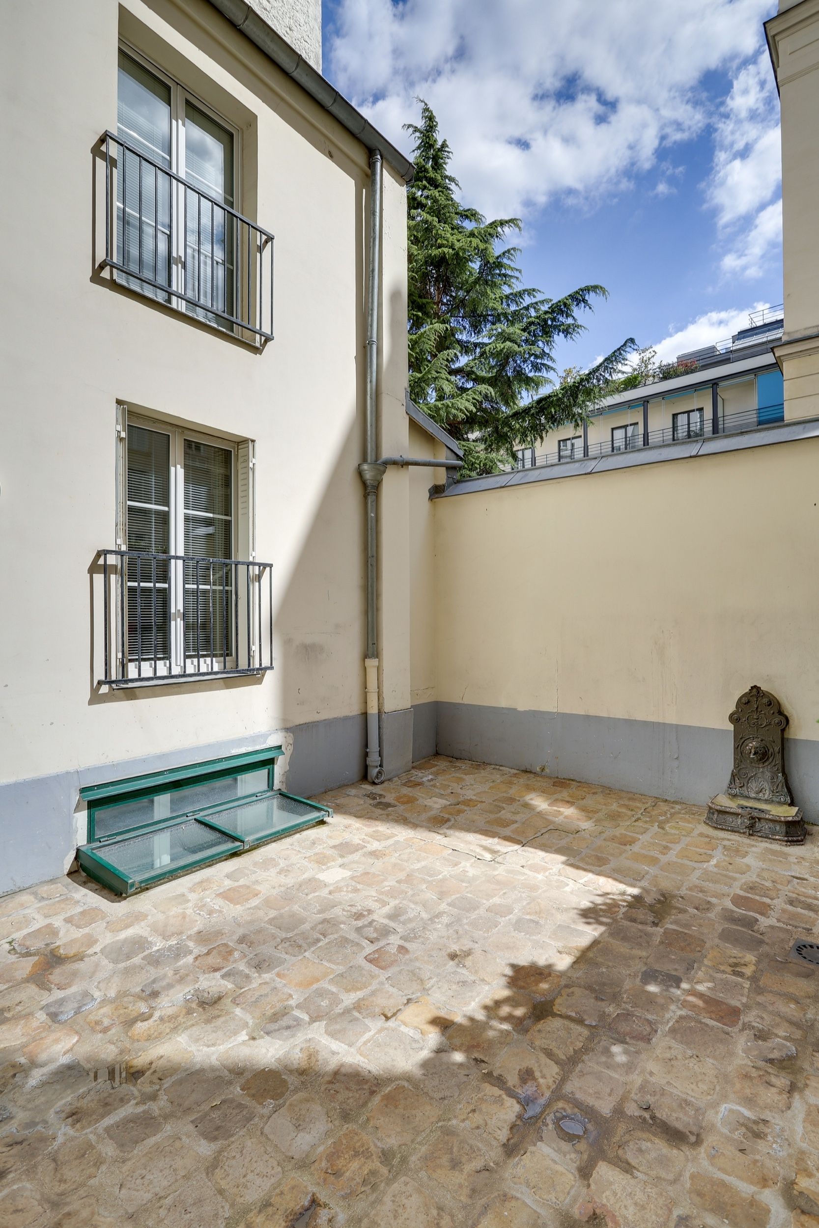 maison 3 Pièces en vente sur PARIS (75116)