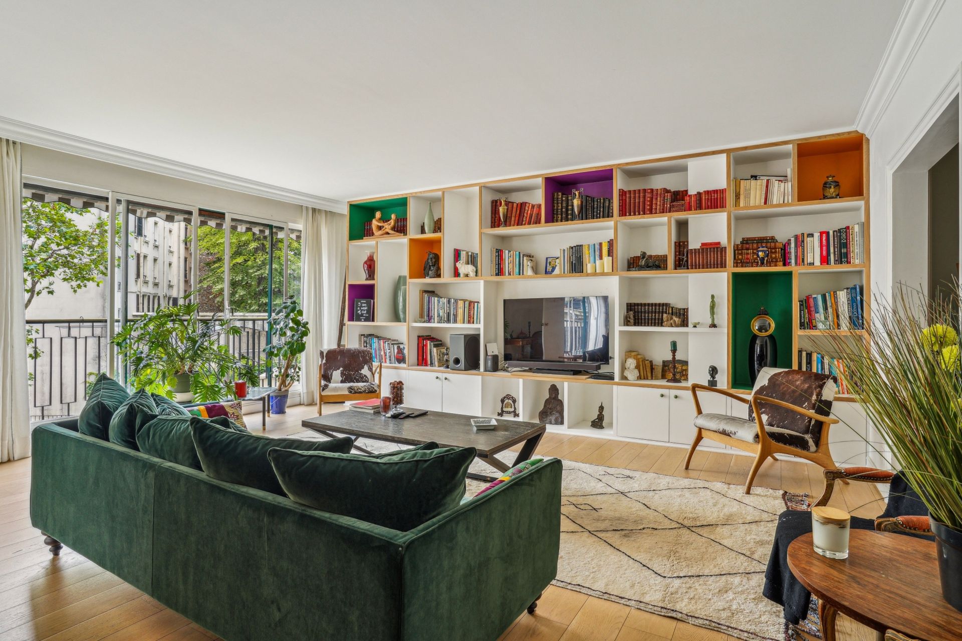 apartment 5 Rooms for sale on PARIS (75016)