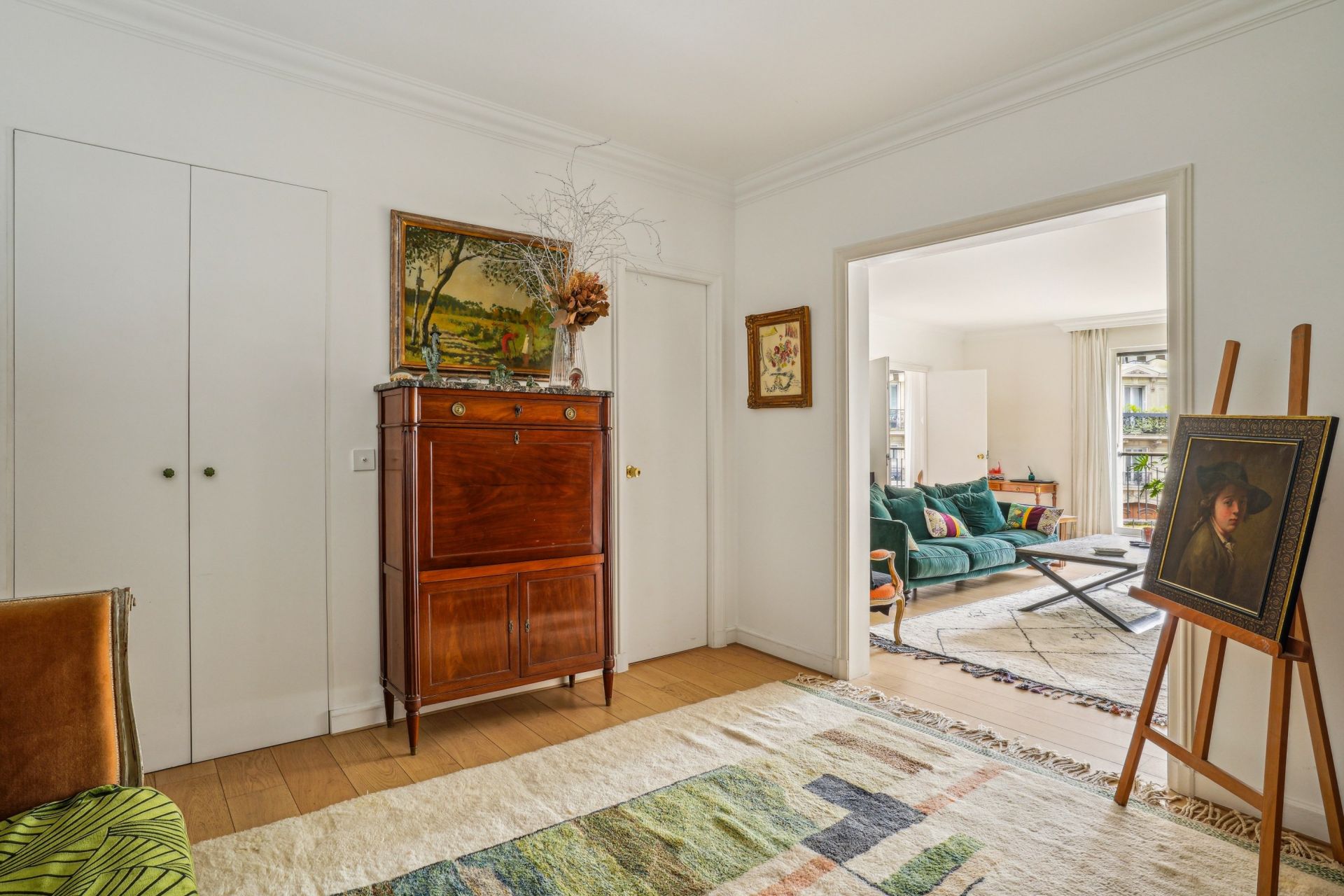 apartment 5 Rooms for sale on PARIS (75016)