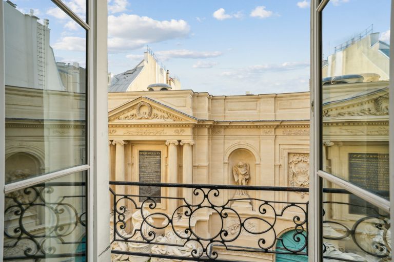 apartment 3 Rooms for rent on PARIS (75007)