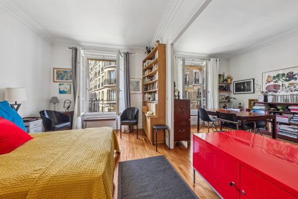 Sale Apartment Paris 18 2&nbsp;Rooms 46&nbsp;m²