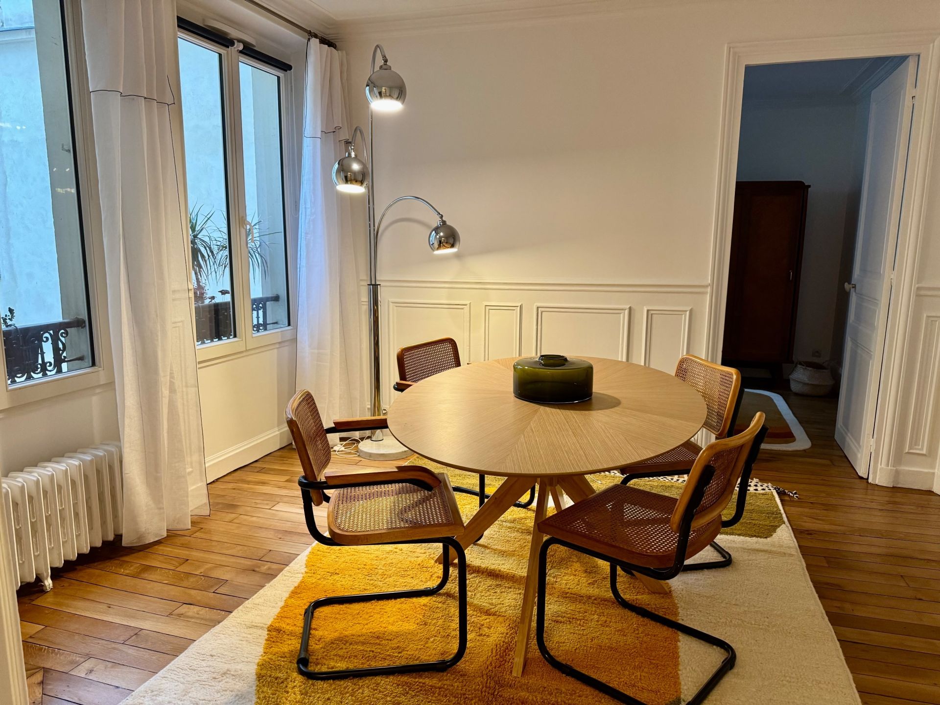 apartment 4 Rooms for rent on PARIS (75007)