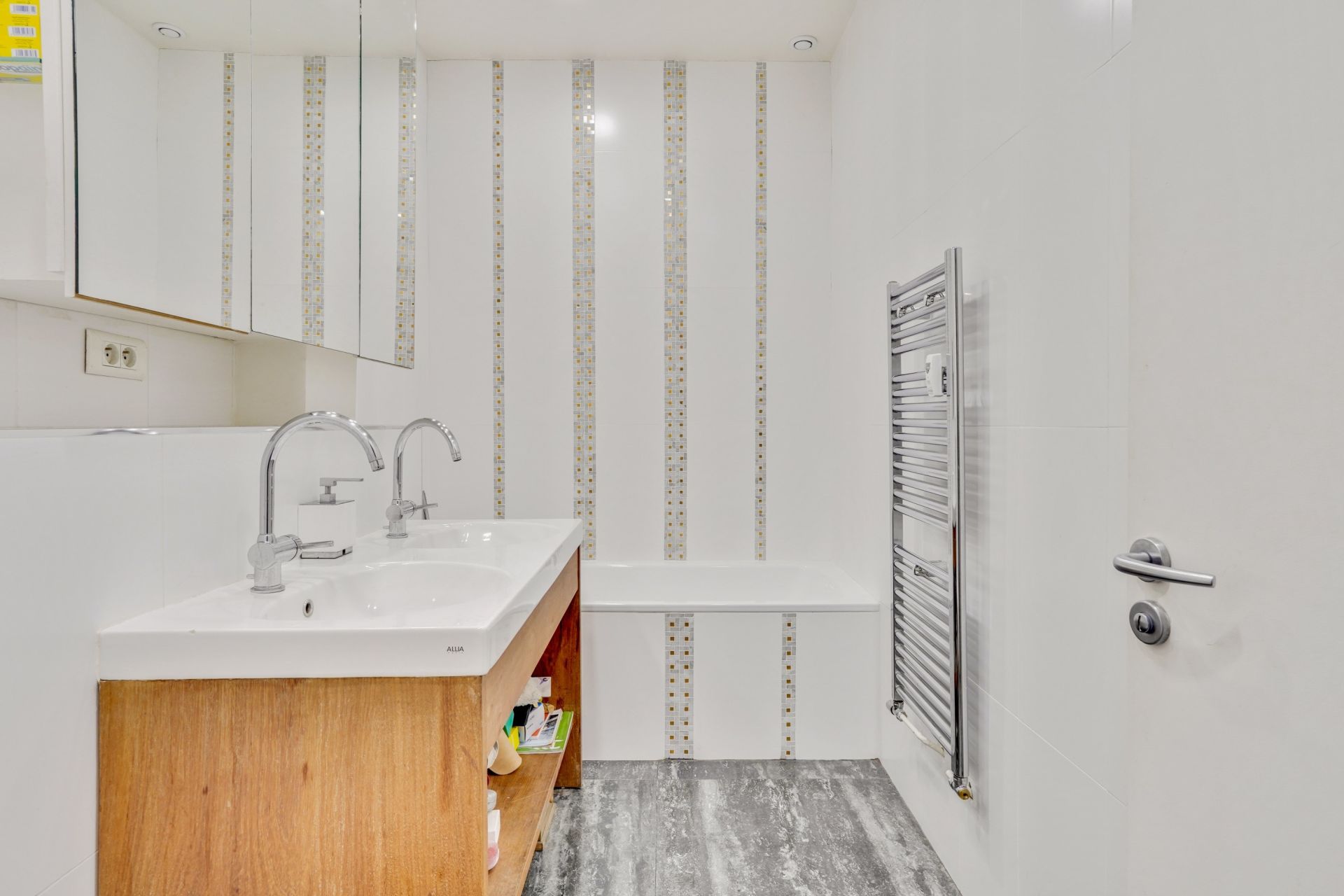 appartement 5 Pièces en vente sur PARIS (75018)