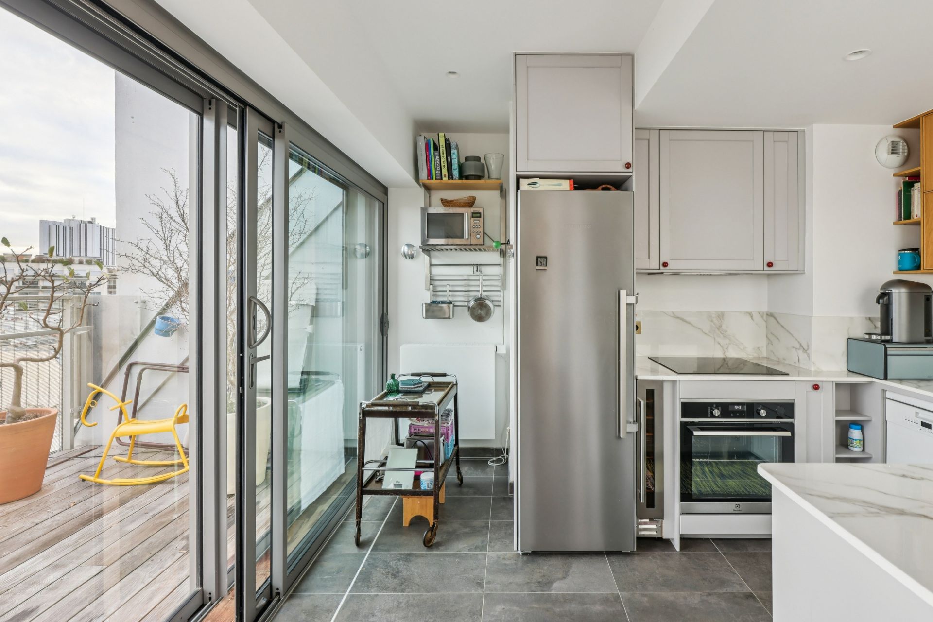 apartment 4 Rooms for sale on PARIS (75014)