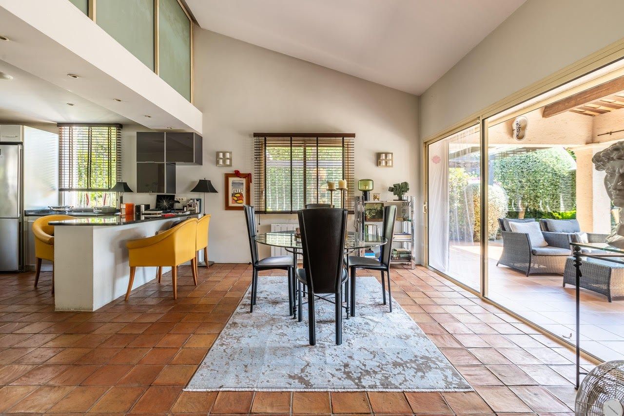 maison 5 Pièces en vente sur ST JEAN CAP FERRAT (06230)
