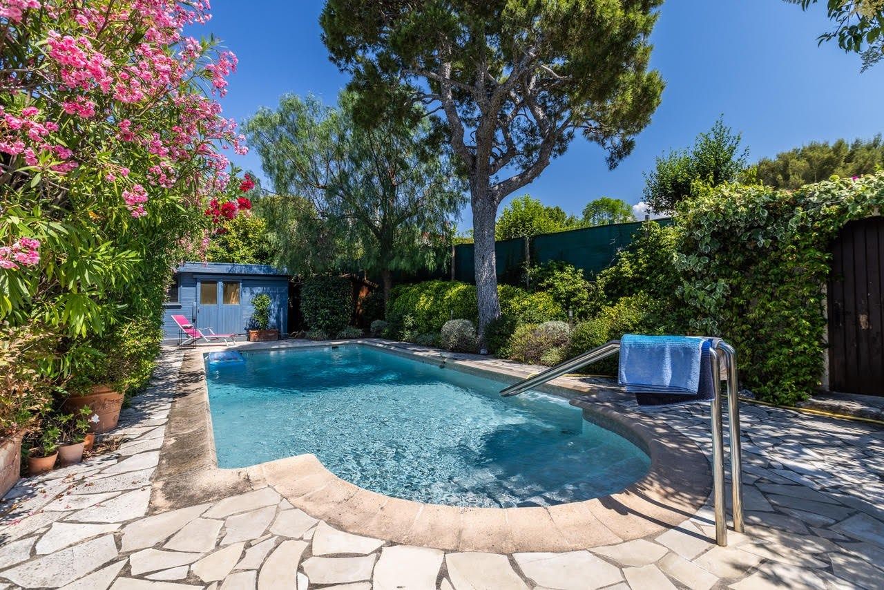 maison 5 Pièces en vente sur ST JEAN CAP FERRAT (06230)