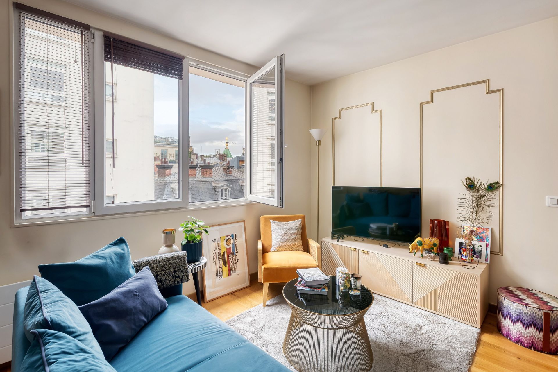 apartment 2 Rooms for sale on PARIS (75008)