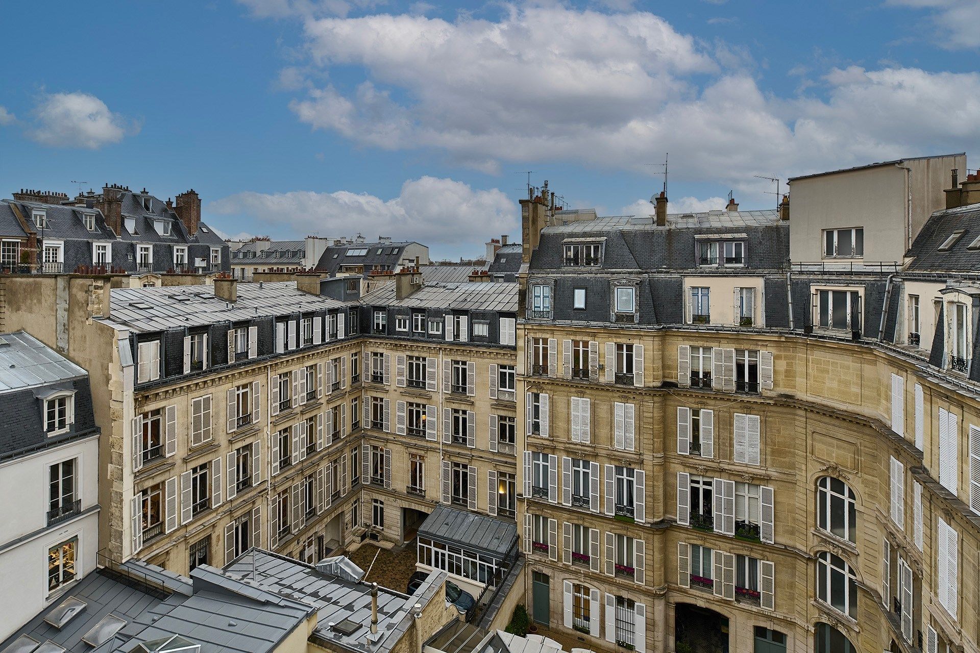 apartment 2 Rooms for sale on PARIS (75008)