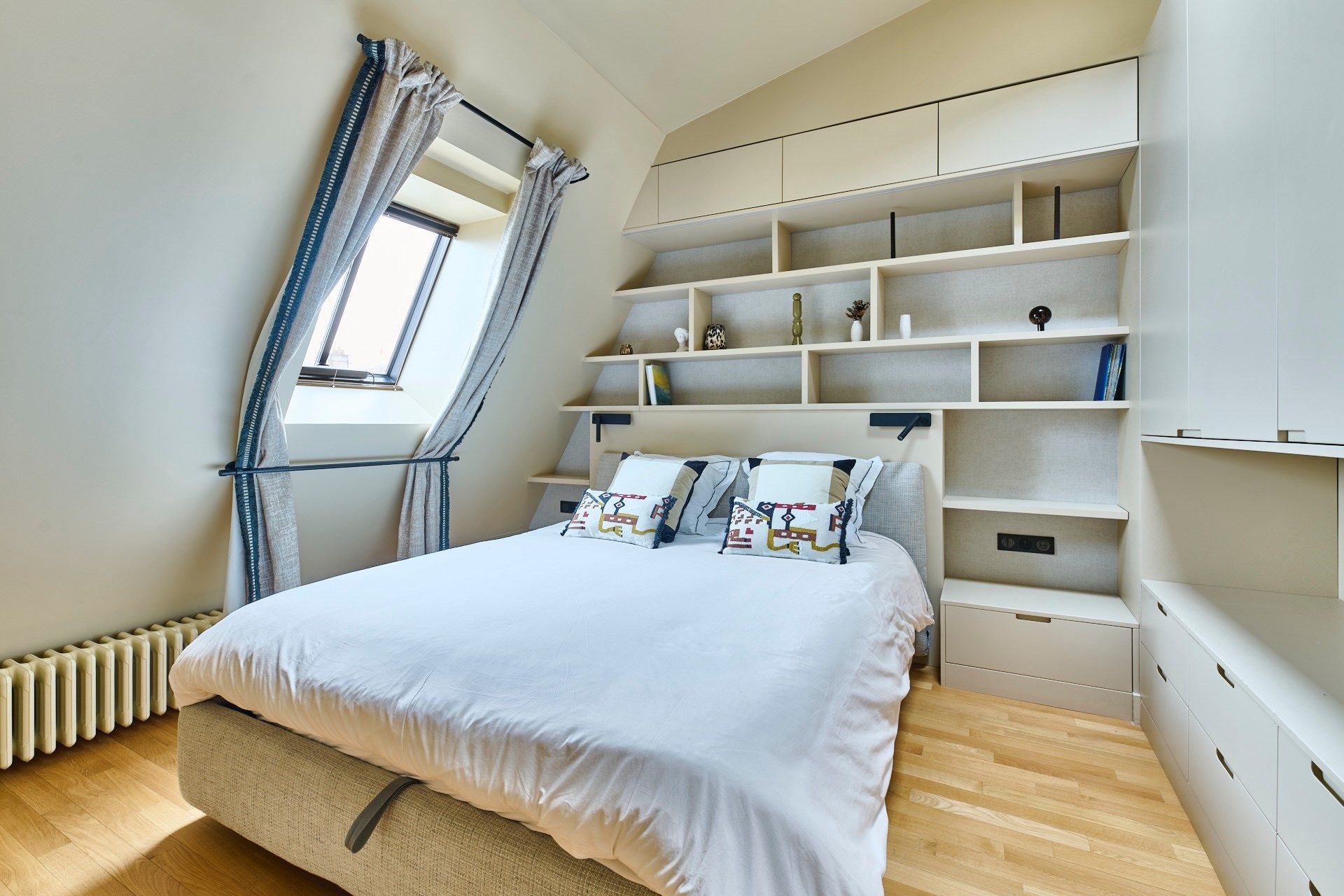 apartment 2 Rooms for sale on PARIS (75008)