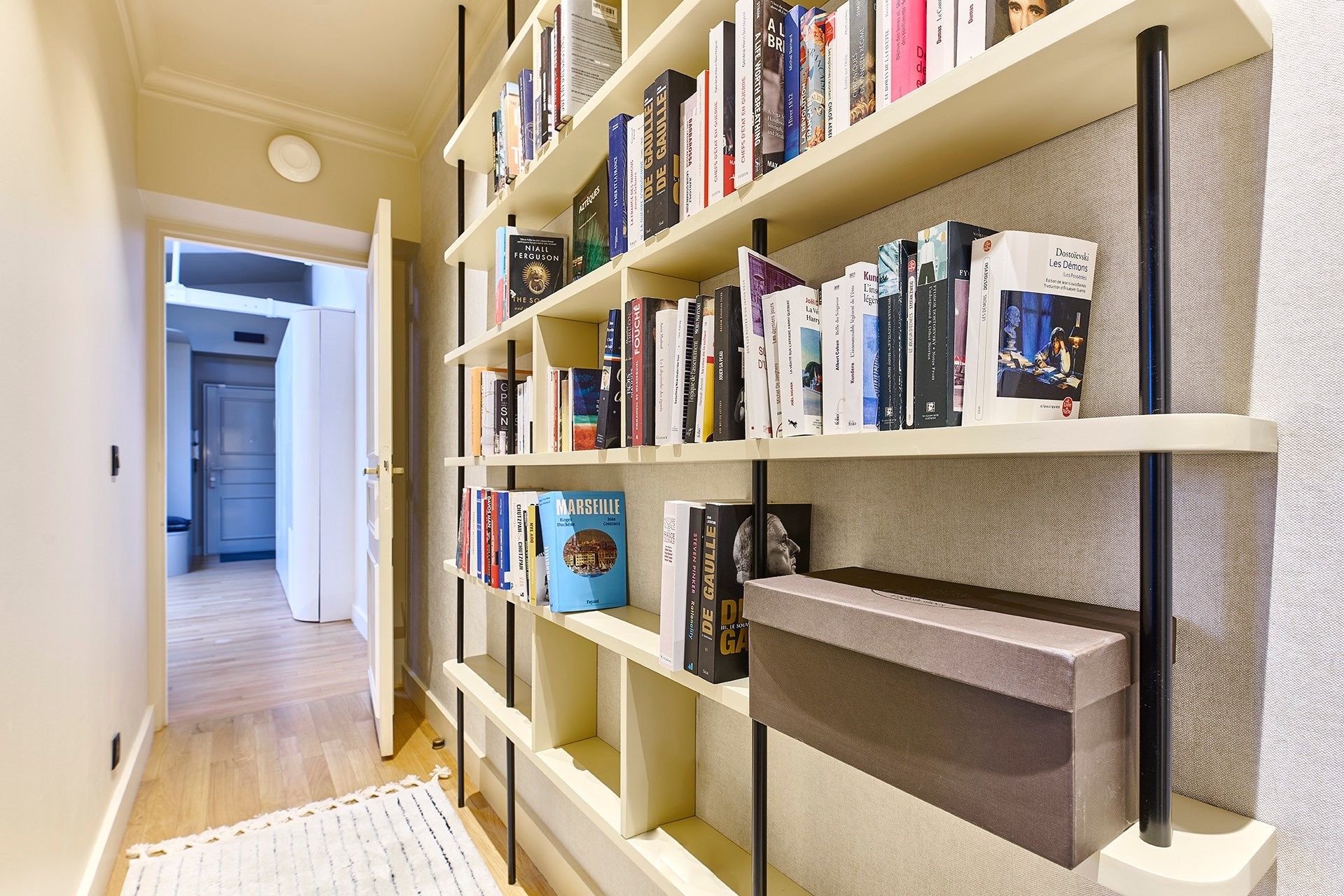 apartment 2 Rooms for sale on PARIS (75008)