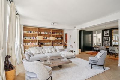 Vente Appartement Paris 6 5&nbsp;Pièces 149.72&nbsp;m²