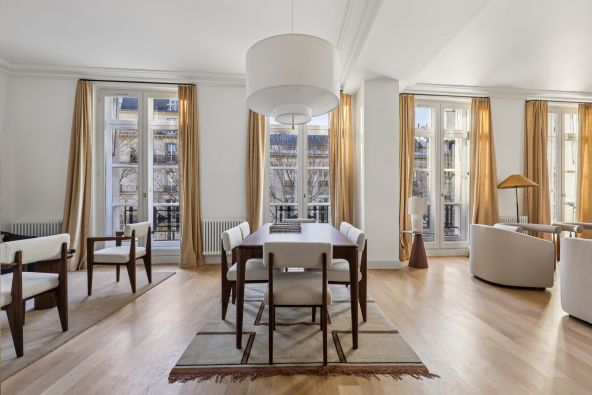 Rental Apartment Paris 7 5 Rooms 162.55 m²