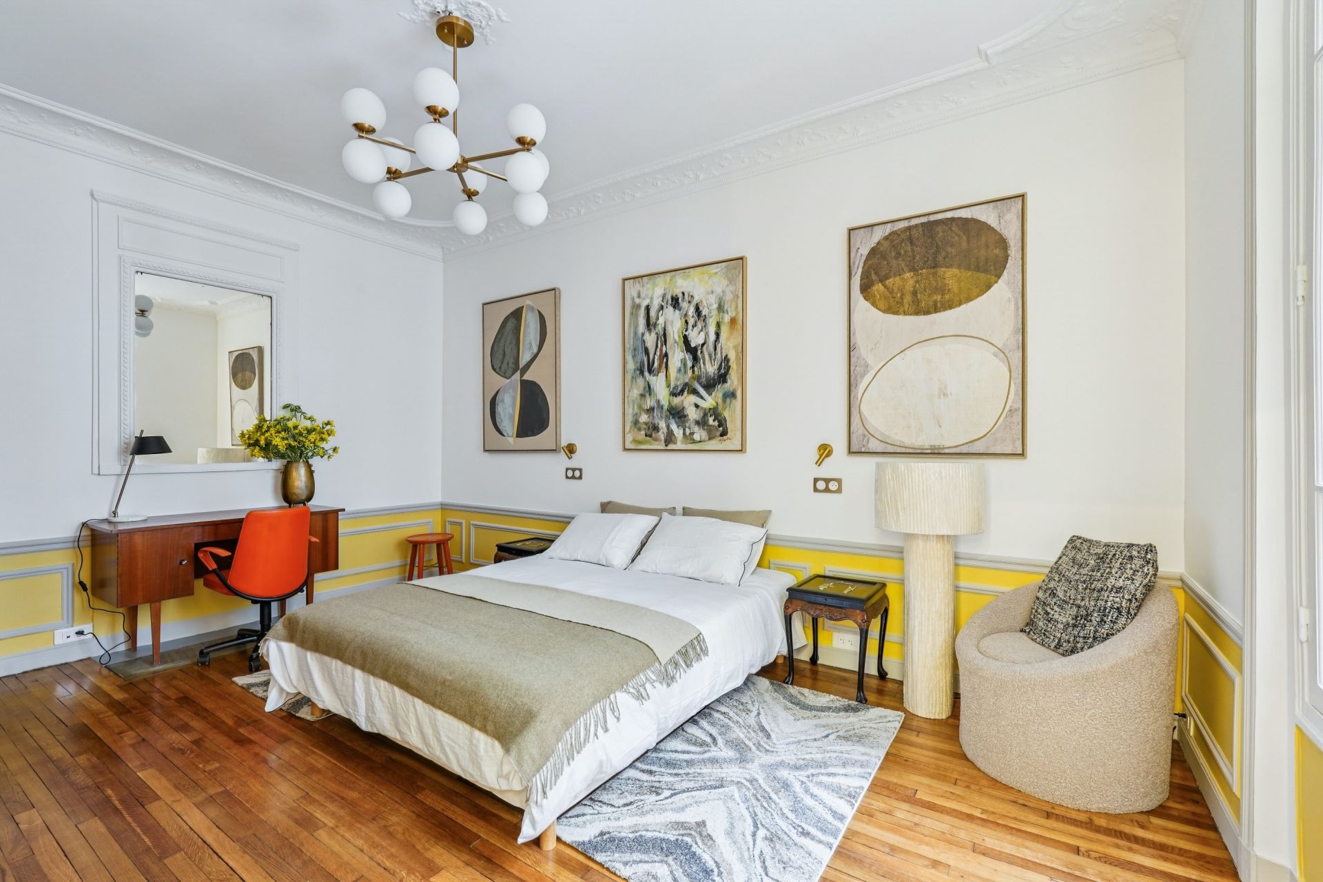 apartment 5 Rooms for sale on PARIS (75007)