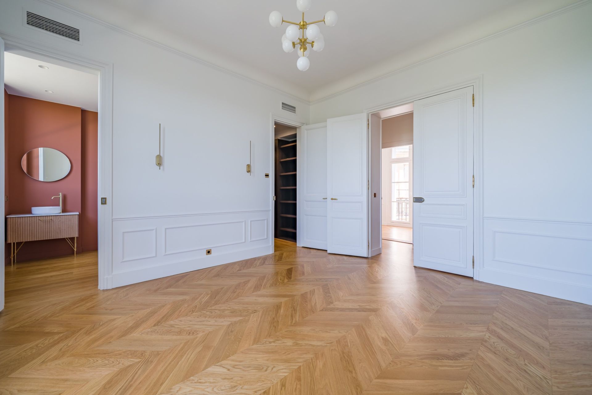 appartement 8 Pièces en vente sur PARIS (75016)