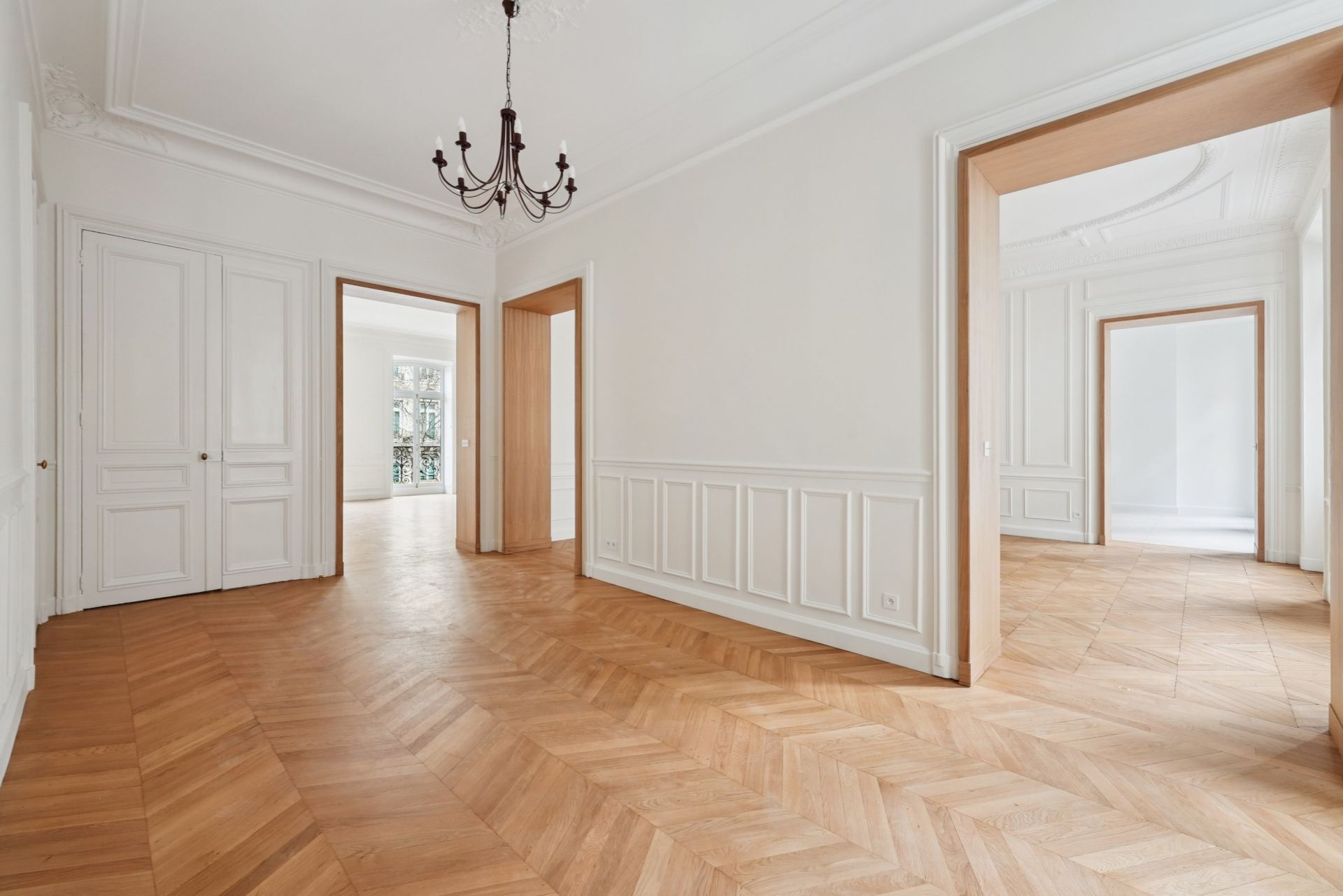 appartement 6 Pièces en vente sur PARIS (75008)