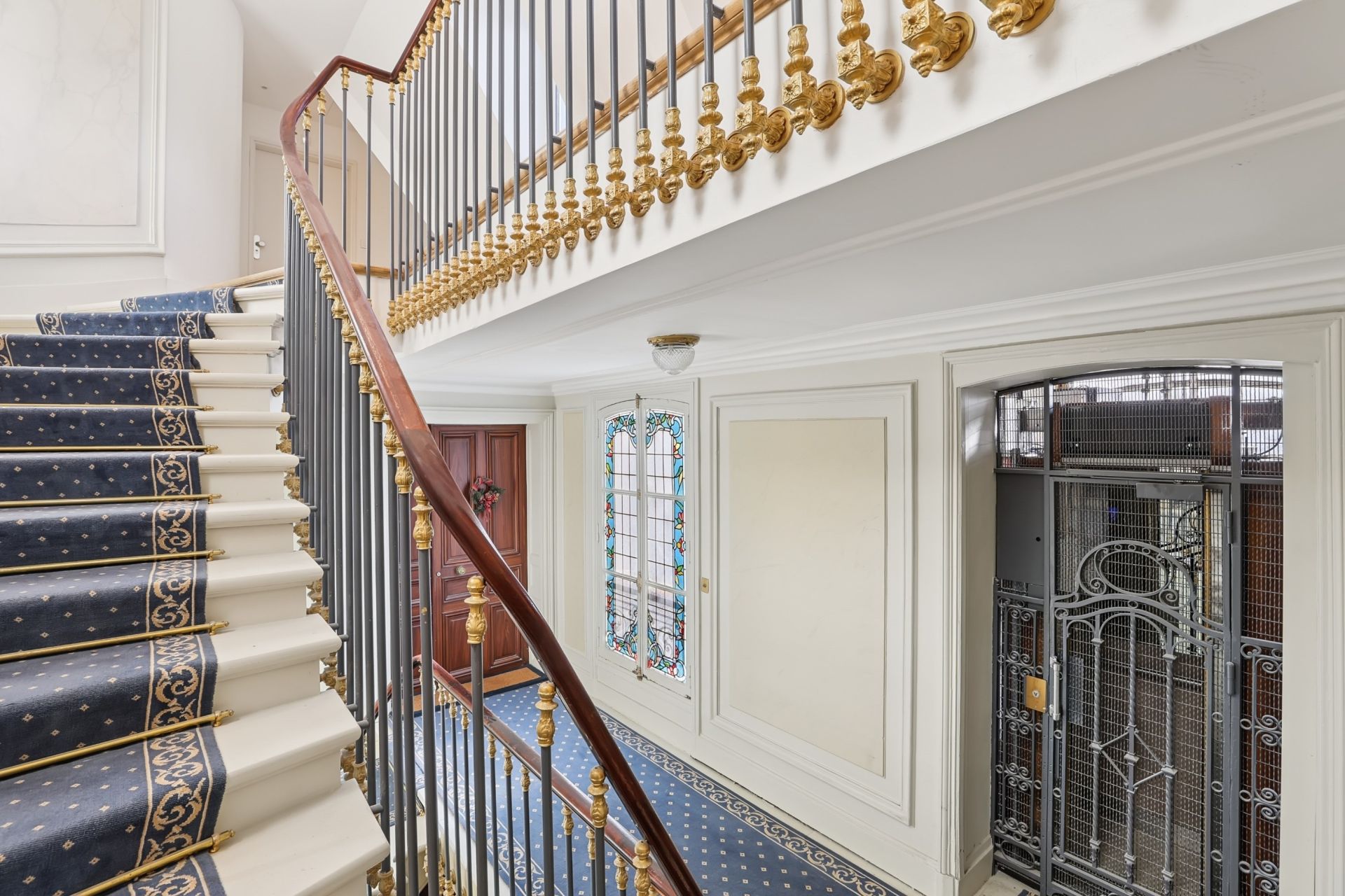 appartement 6 Pièces en vente sur PARIS (75008)