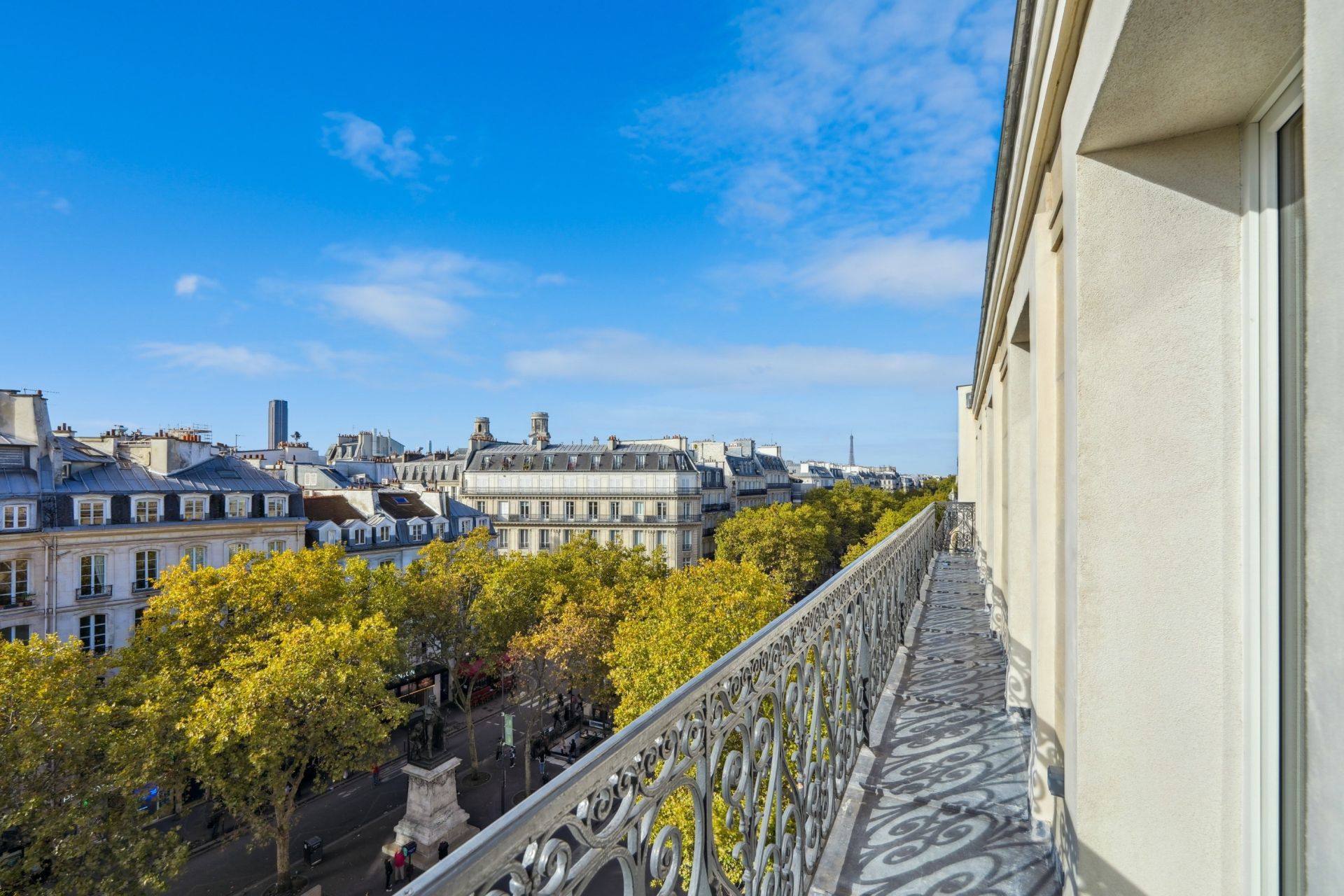 apartment 6 Rooms for sale on PARIS (75006)