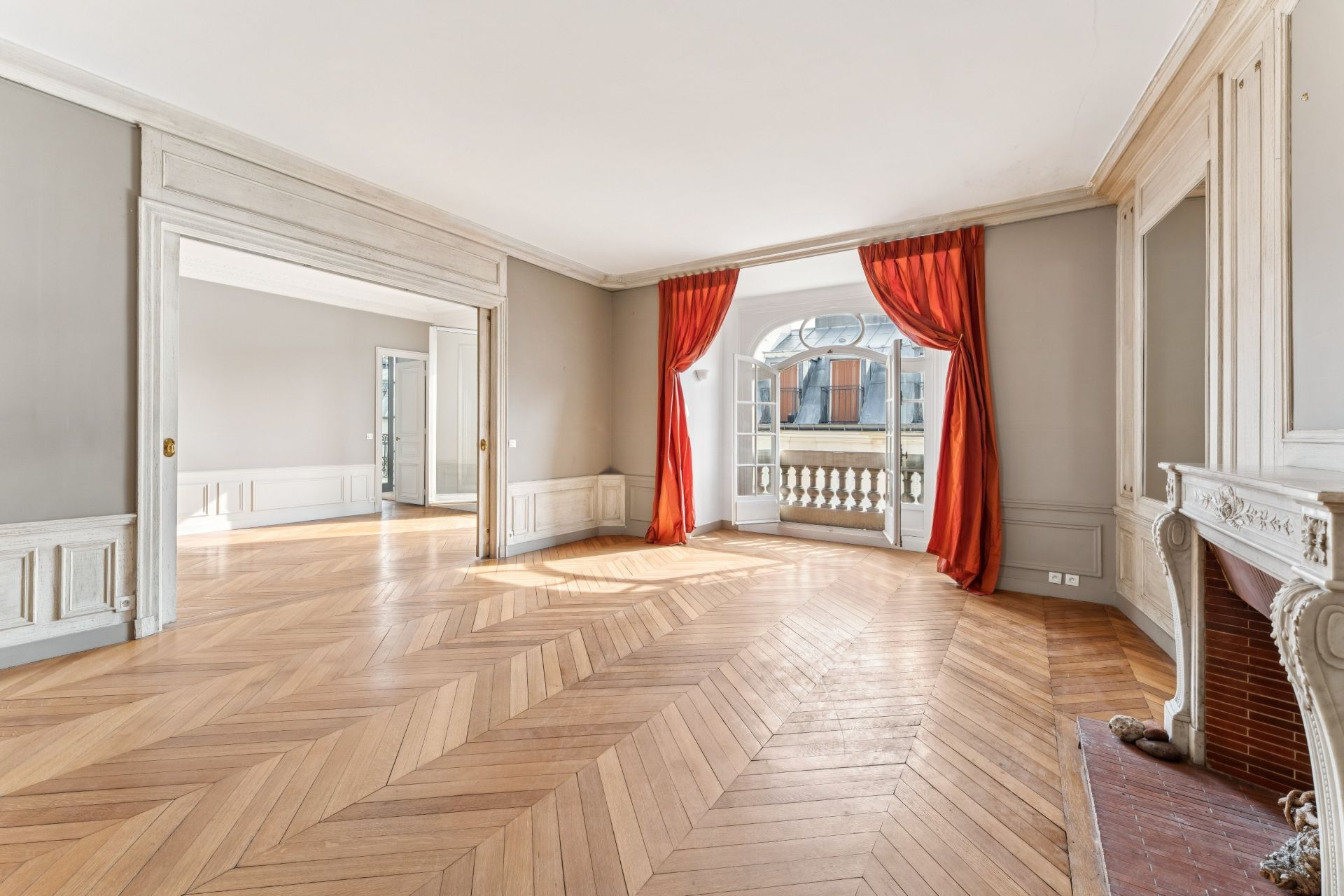 appartement 7 Pièces en vente sur PARIS (75009)