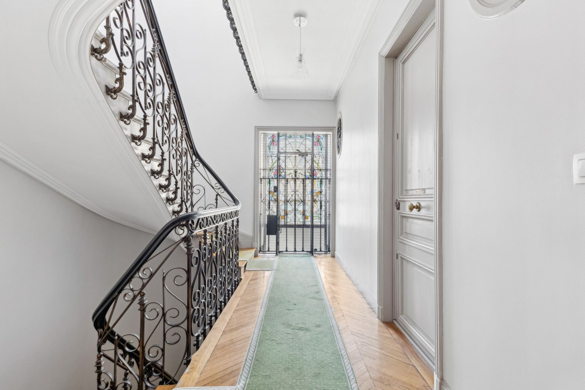 appartement 7 Pièces en vente sur PARIS (75009)