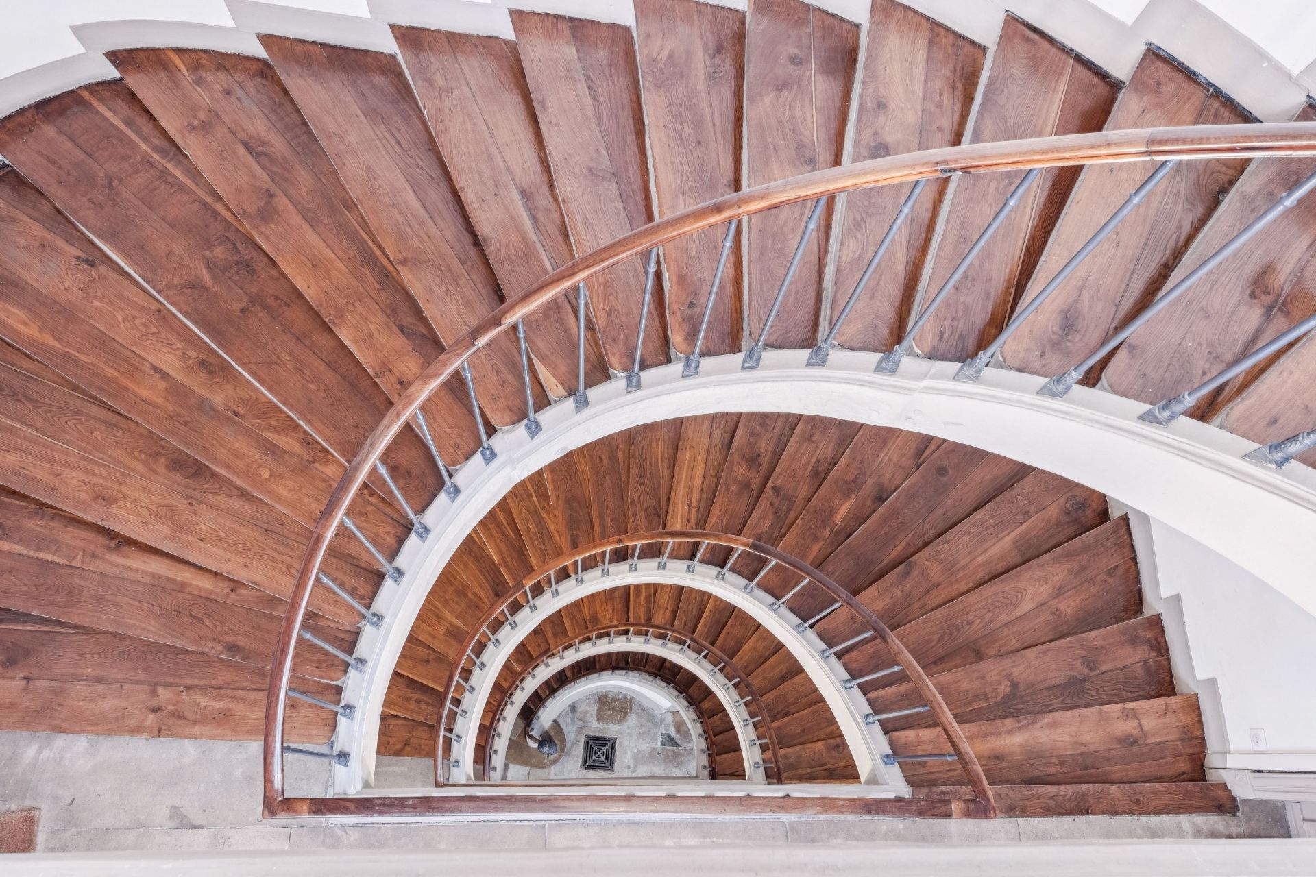 studio for sale on PARIS (75006)