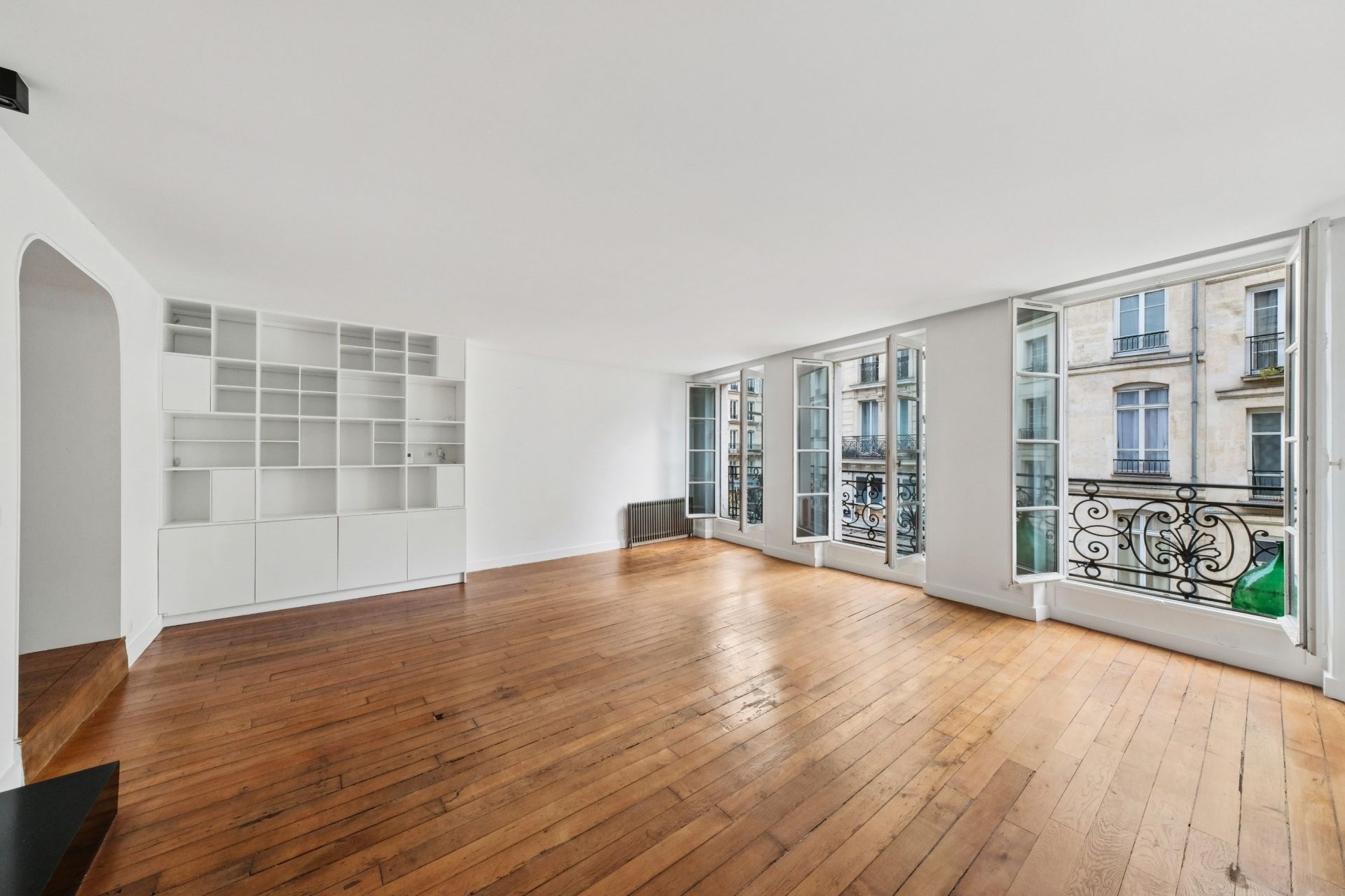 apartment 3 Rooms for sale on PARIS (75002)