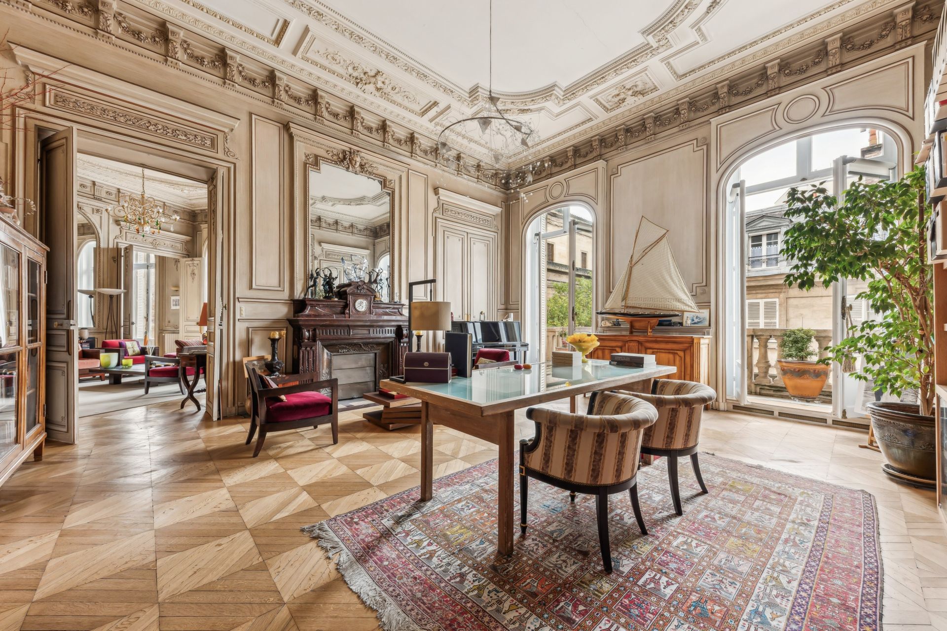 apartment 6 Rooms for sale on PARIS (75010)