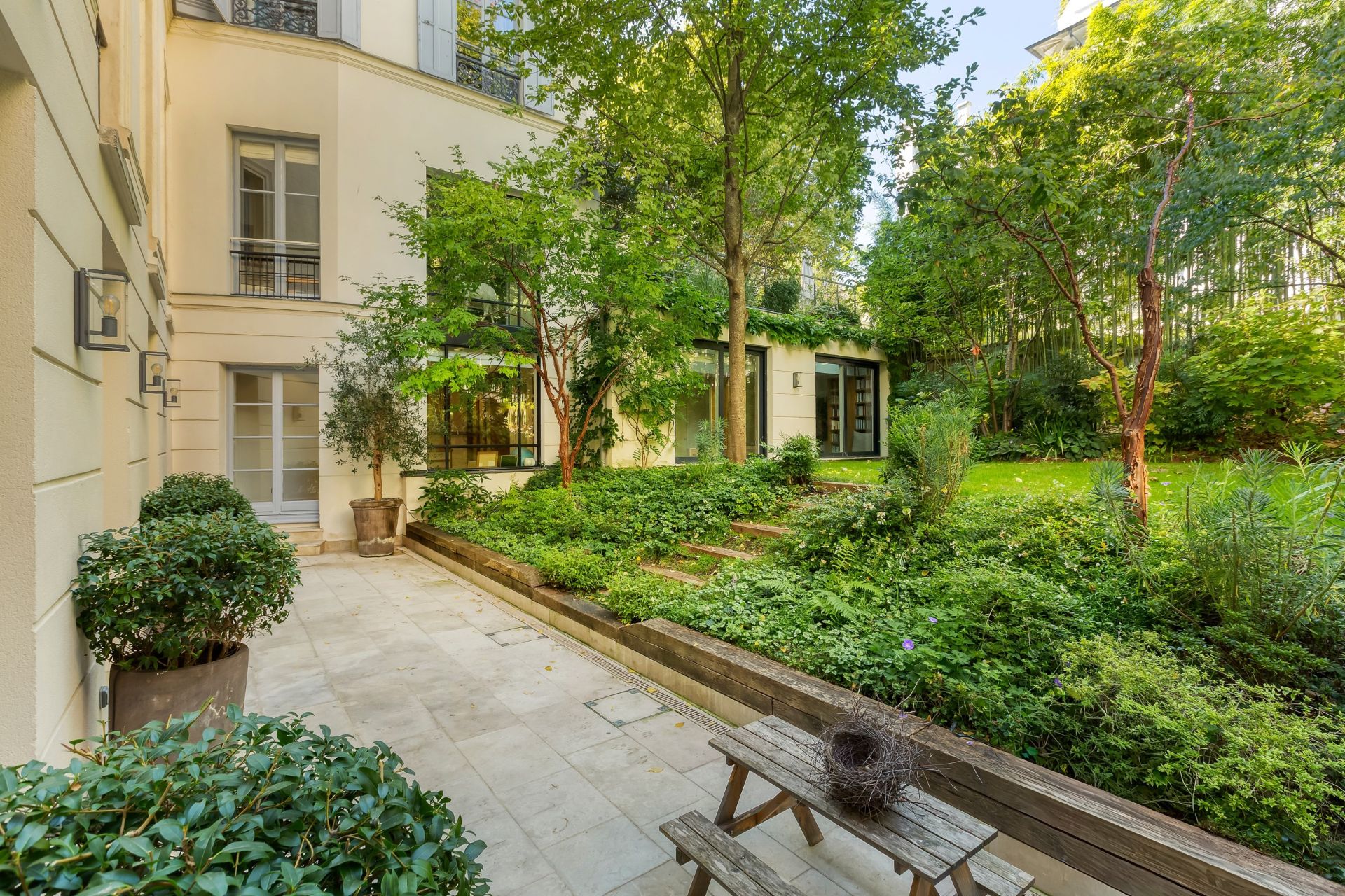 appartement 8 Pièces en vente sur PARIS (75006)
