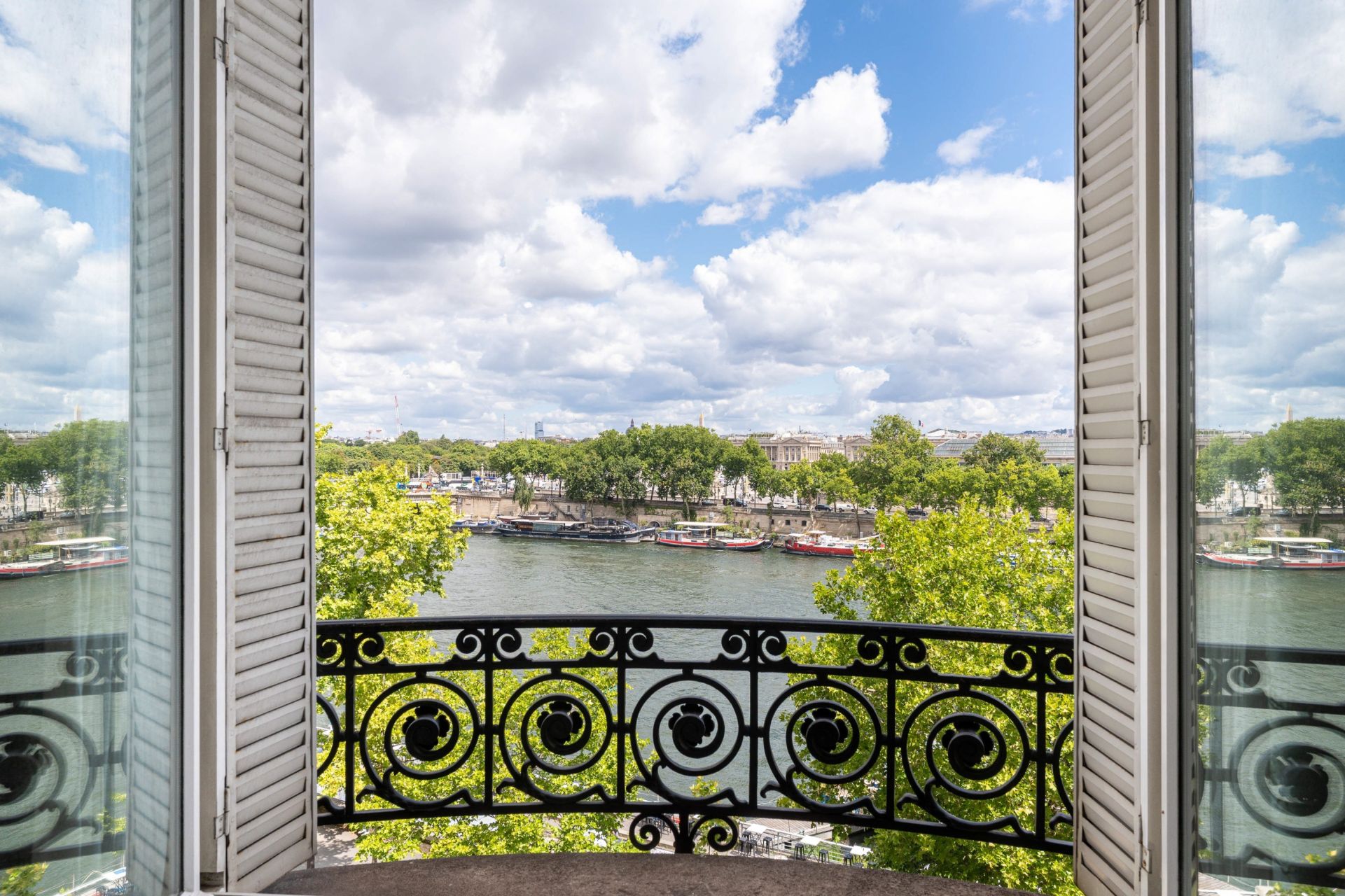 appartement 10 Pièces en vente sur PARIS (75007)
