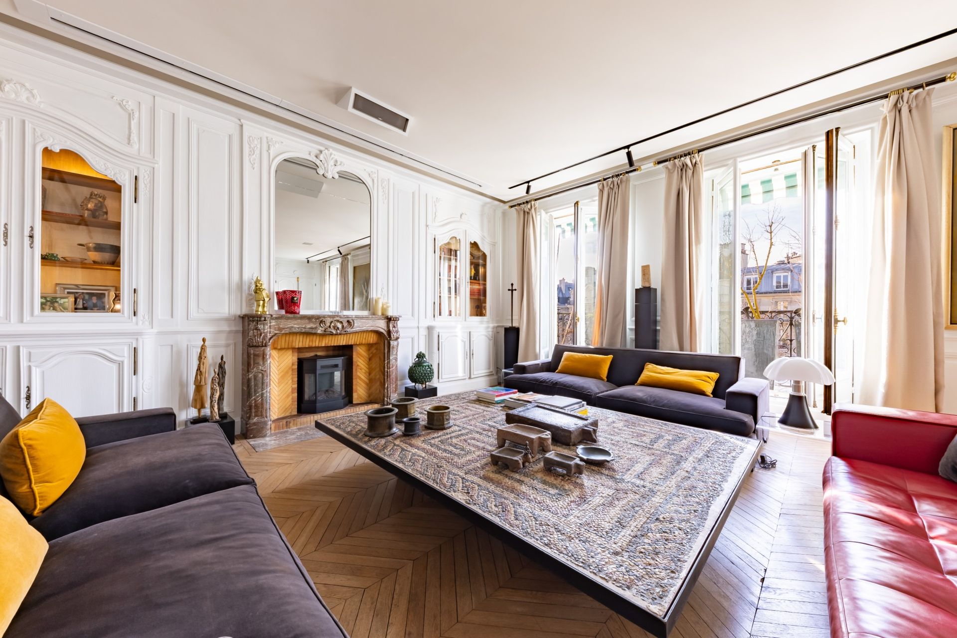 apartment 5 Rooms for sale on PARIS (75006)