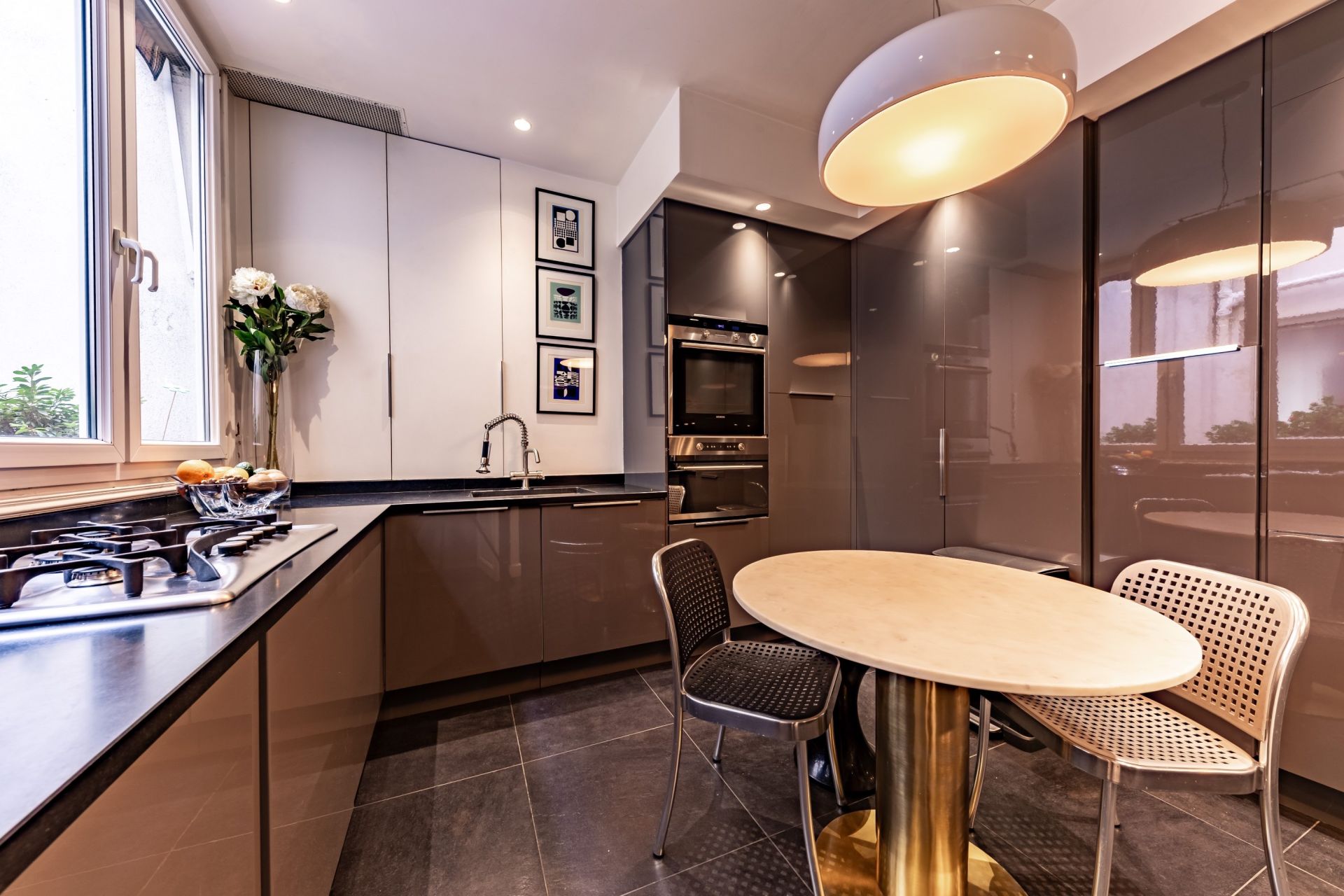 apartment 5 Rooms for sale on PARIS (75006)