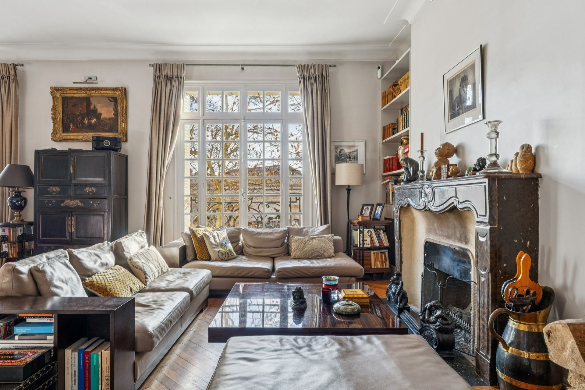 appartement 8 Pièces en vente sur PARIS (75116)