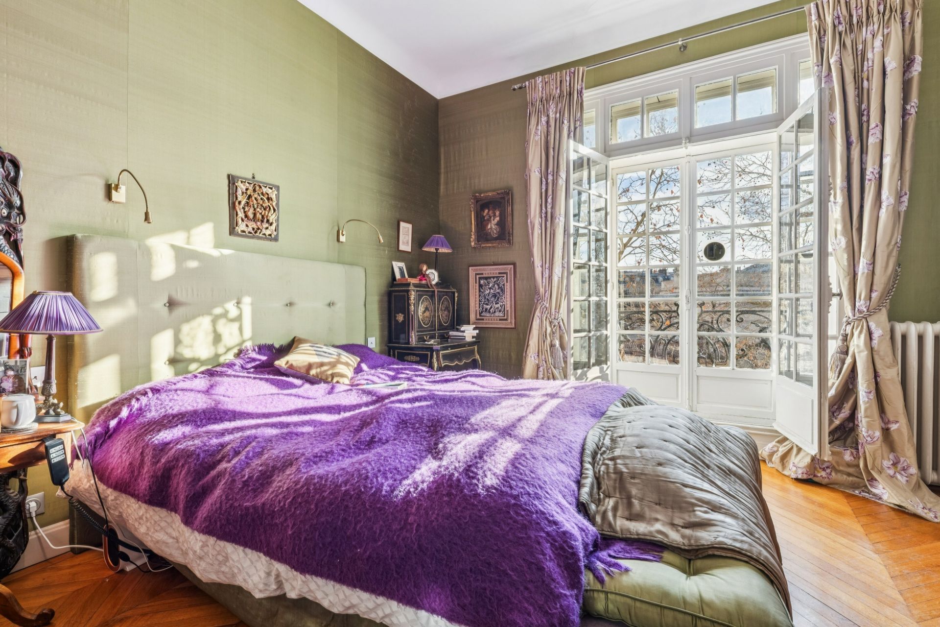 appartement 8 Pièces en vente sur PARIS (75116)