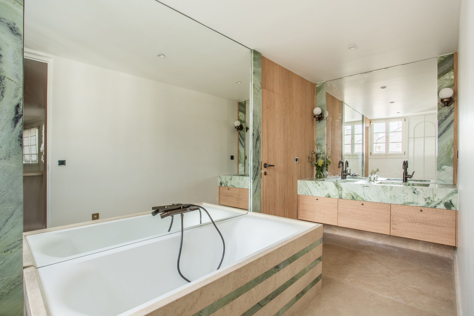 appartement 3 Pièces en vente sur PARIS (75007)