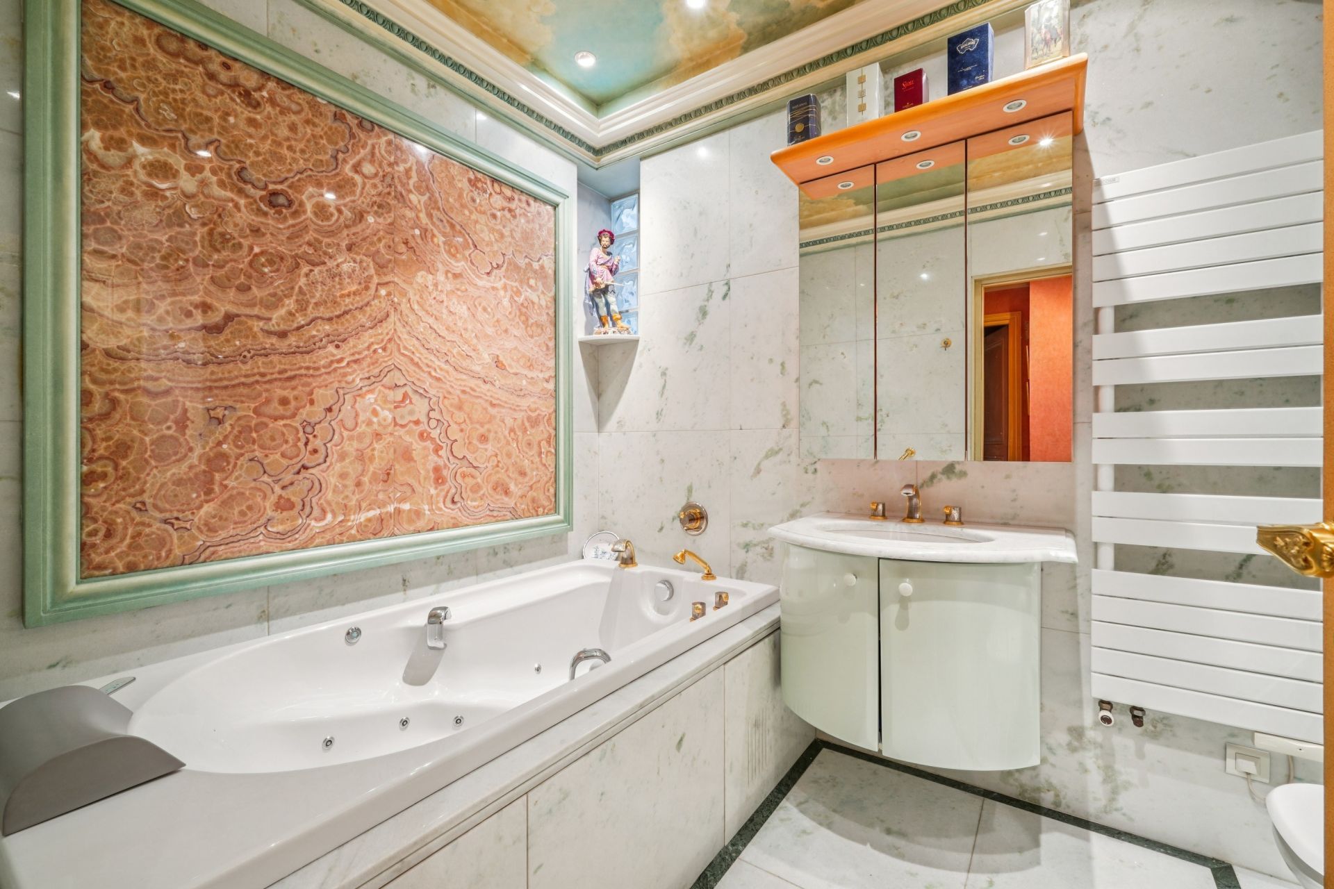 apartment 4 Rooms for rent on PARIS (75007)