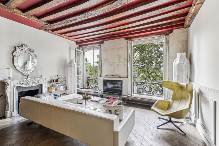 apartment 2 Rooms for sale on PARIS (75001)