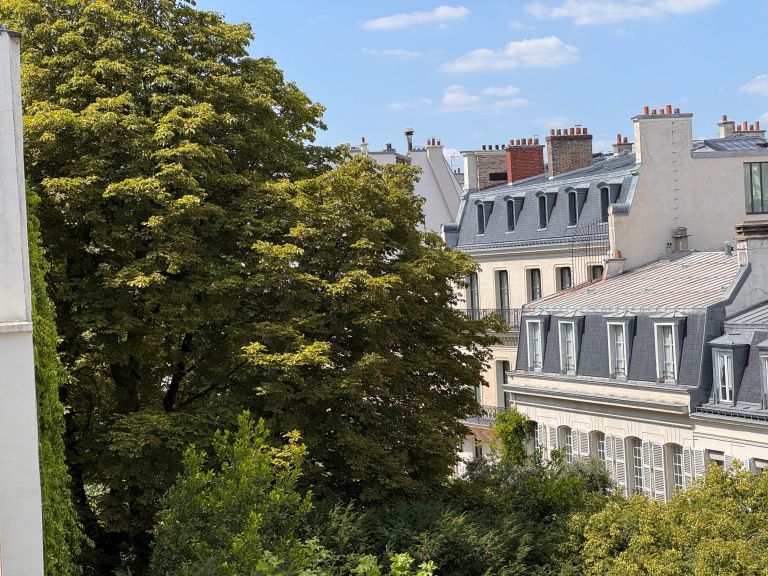 appartement 4 Pièces en vente sur PARIS (75007)